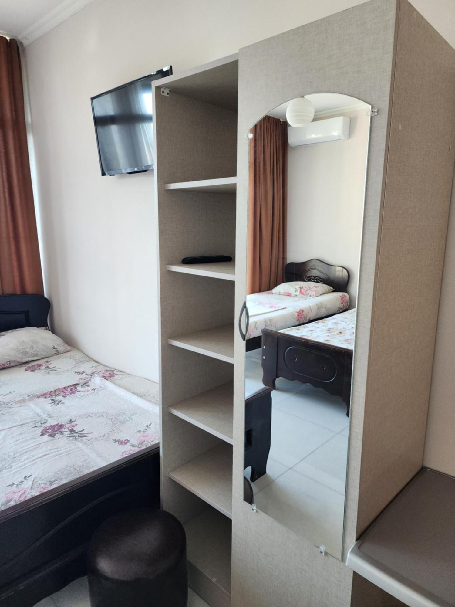 Vizitori Hotel Gonio Eksteriør billede
