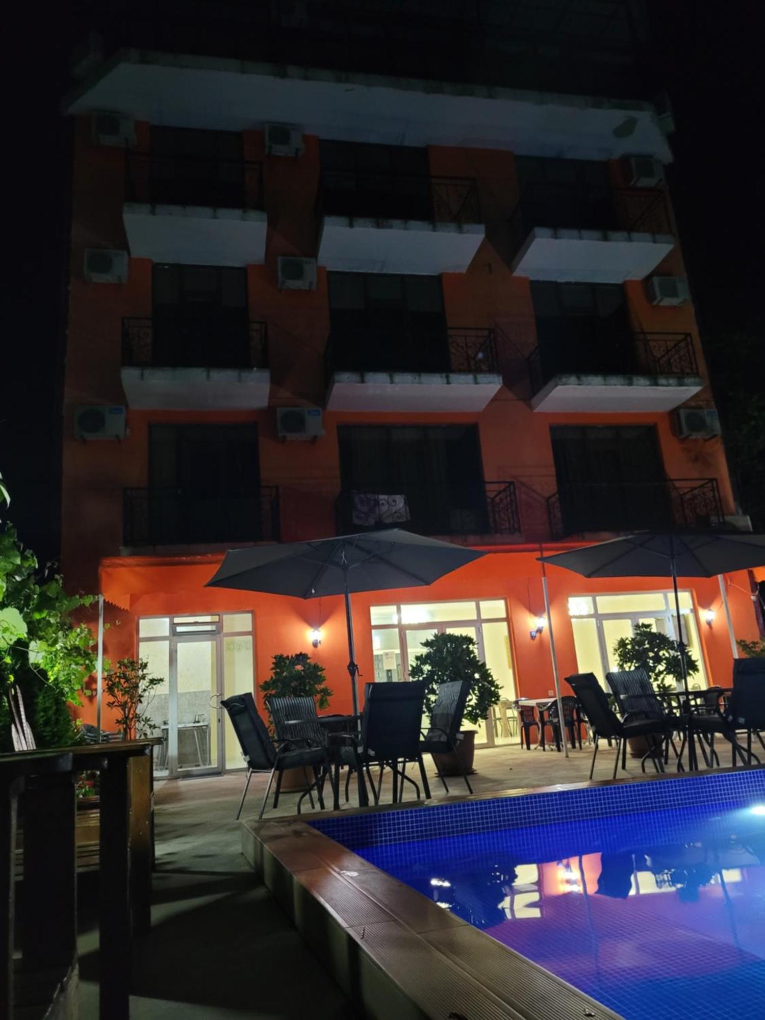 Vizitori Hotel Gonio Eksteriør billede